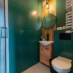 Apartly - 8, Mickiewicza 34 アパート